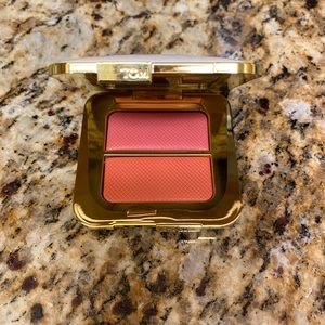 COPY - BN Tom Ford sheer cheek duo in Exotic Flora